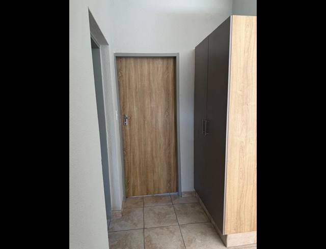 2 BEDROOM PROPERTY TO RENT IN RAVENSWOOD